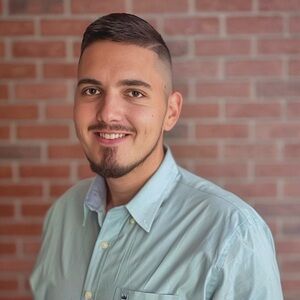 Meet your Posher, Aaron